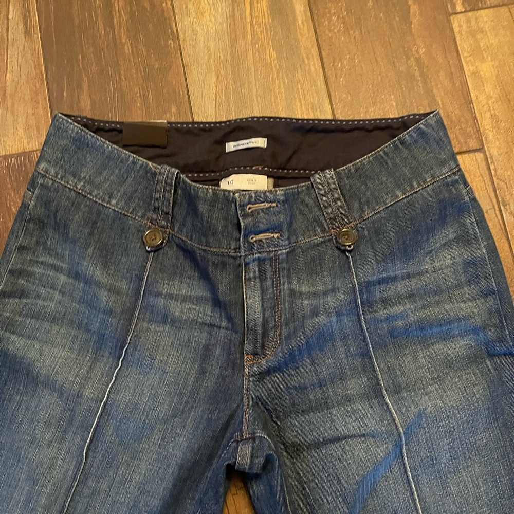 Banana Republic-Evan Flared Jeans - Picture 2 of 7